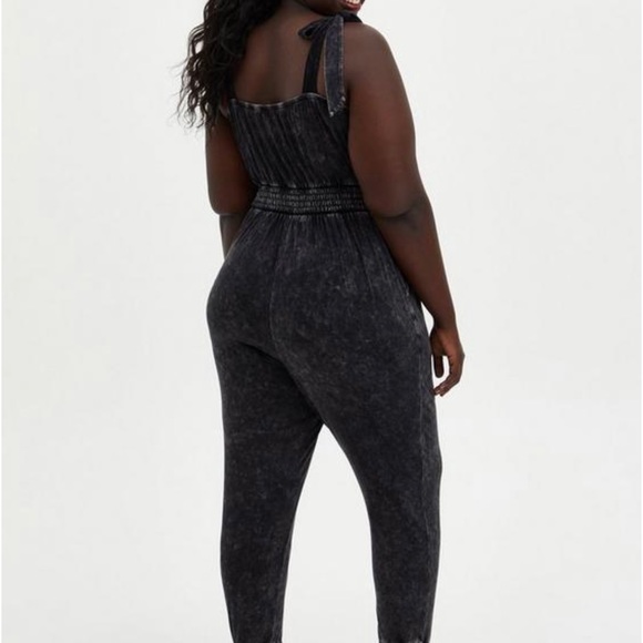 Torrid Brand New Jumpsuit Size 1 - Picture 4 of 5
